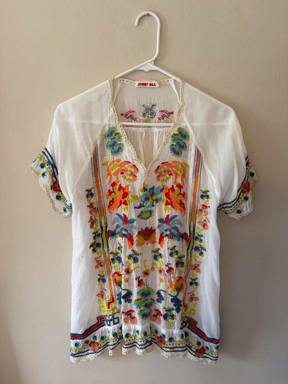 Johnny Was Blue Sky Embroidered Top Short Sleeve White small